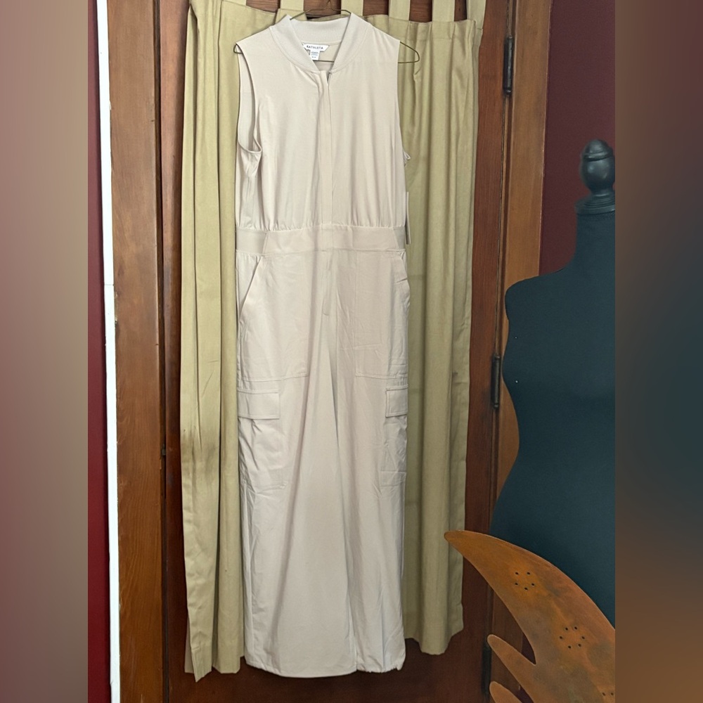 Athleta Cream Sleeveless Jumpsuit